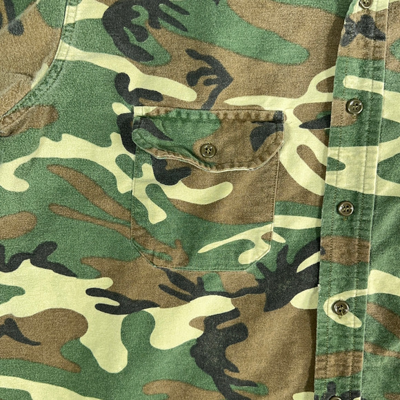 Vintage Camouflage Shirt Adult LARGE Green Brown Woodland Flannel Arctic 80s - Picture 5 of 11